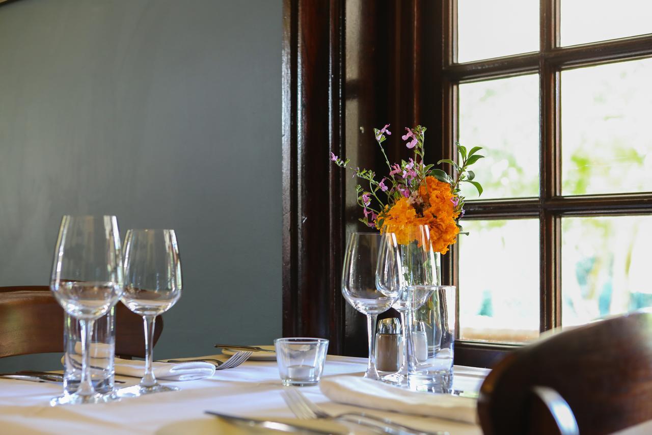 Petersons Armidale Winery And Guesthouse מראה חיצוני תמונה