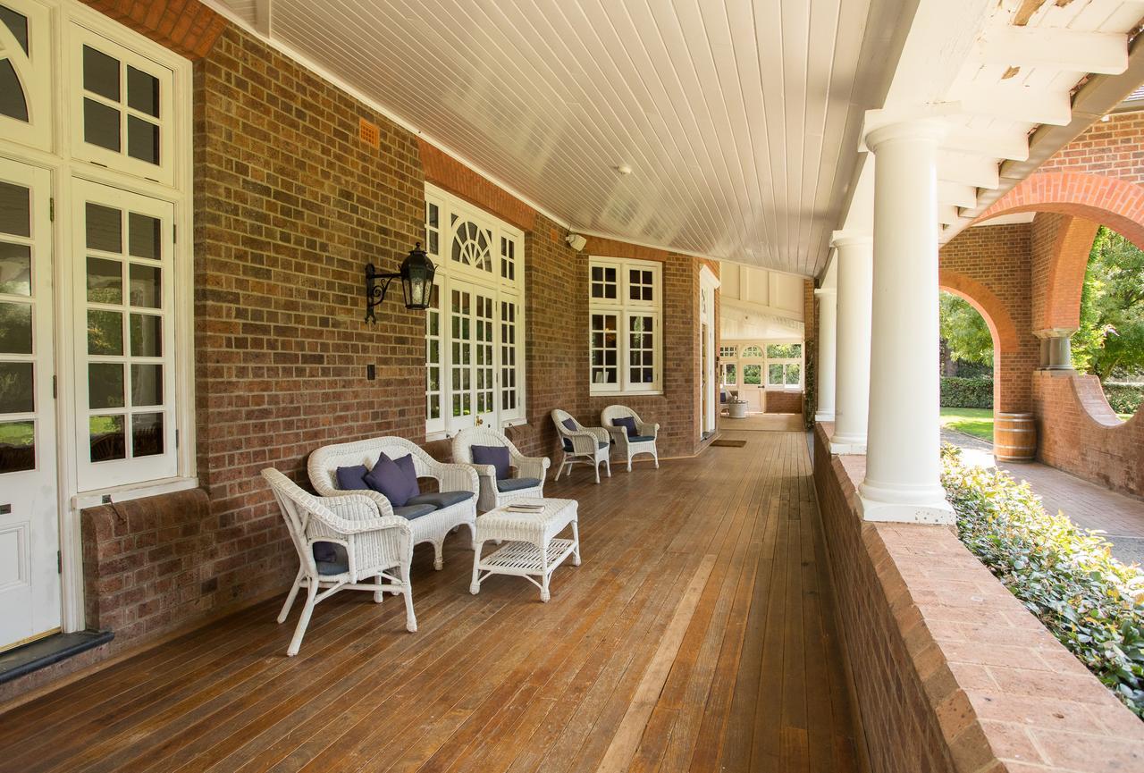 Petersons Armidale Winery And Guesthouse מראה חיצוני תמונה