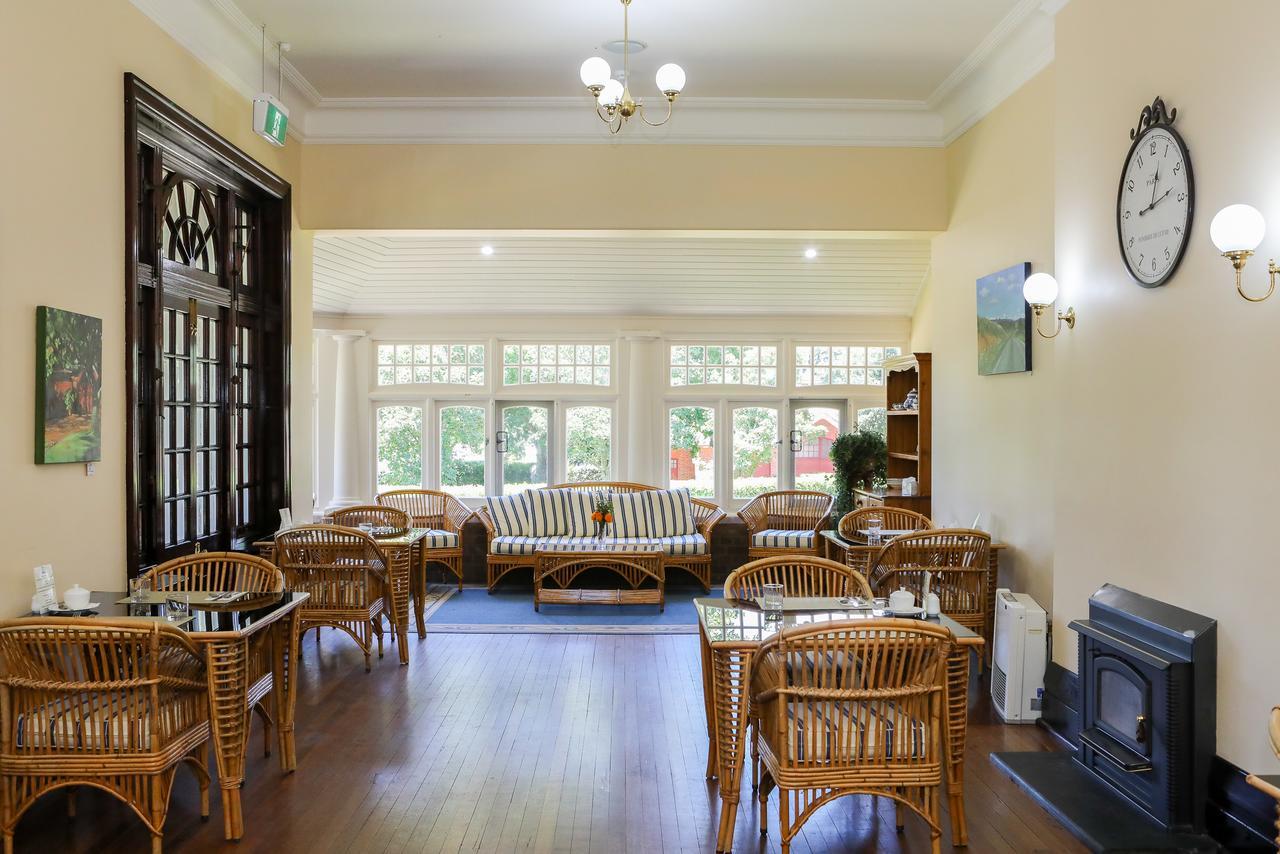 Petersons Armidale Winery And Guesthouse מראה חיצוני תמונה